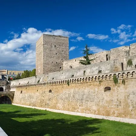 아파트 Whiteflower